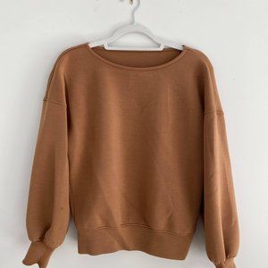 Sweatshirt and pants set